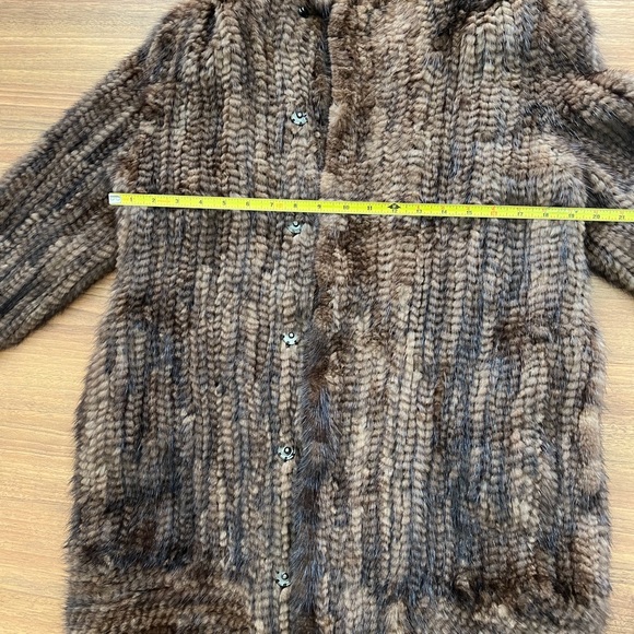 Mink Coat - Picture 8 of 12